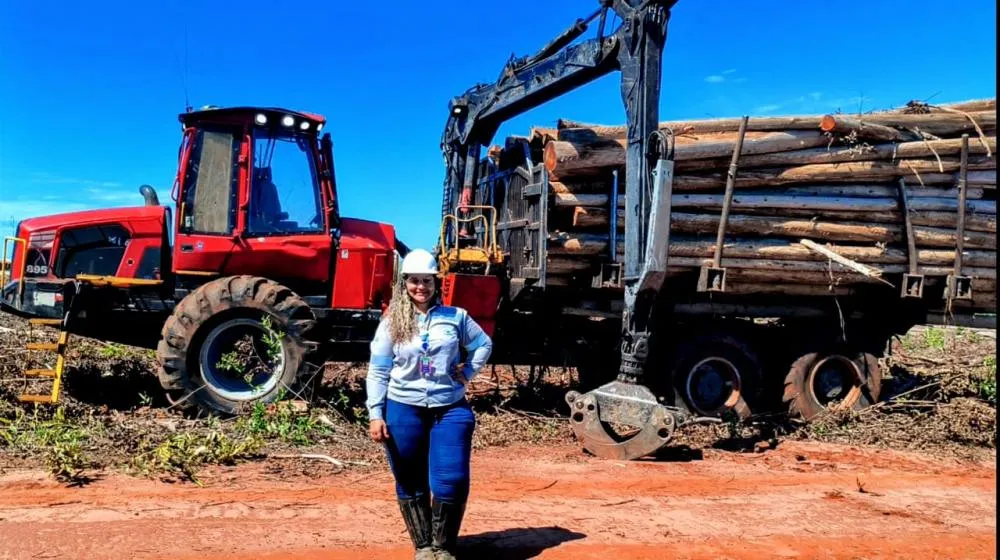 Formações promovidas pela Suzano geram oportunidades para mulheres no setor florestal em Ribas do Rio Pardo (MS)