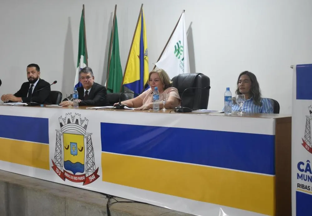 A abertura do calendário regimental da Câmara Municipal de Ribas teve, nesta terça-feira - 18