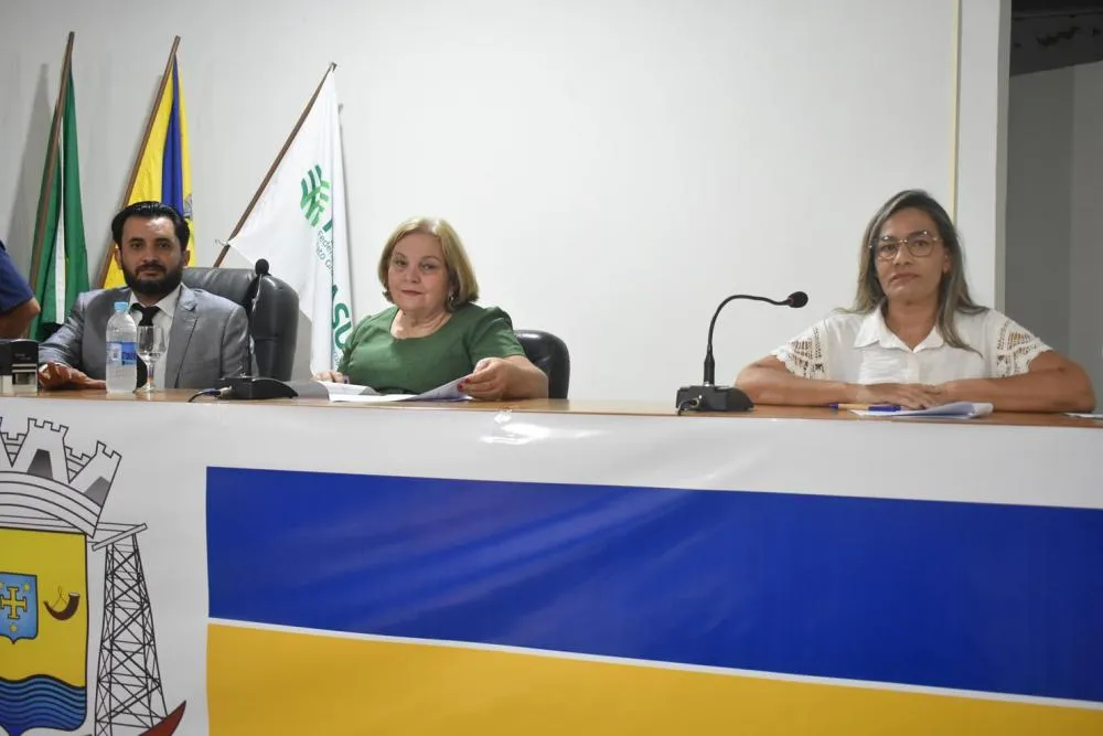 Câmara aprova 12 proposições